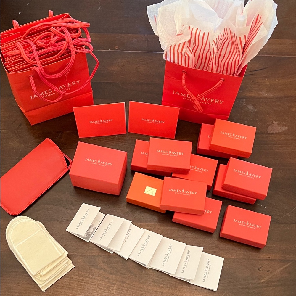 James Avery Assorted Packaging Set